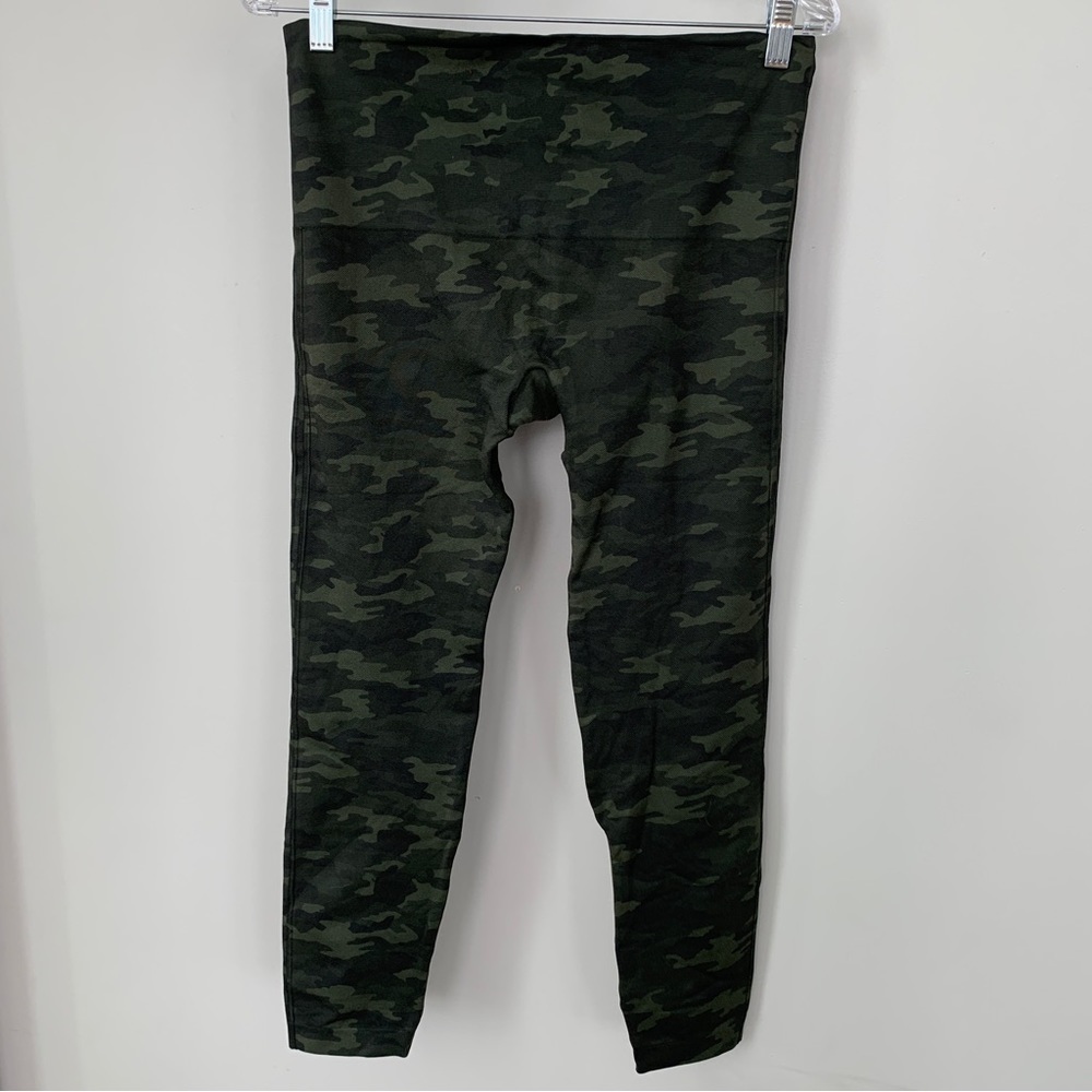Spanx Green Camo High‎ Rise Leggings Size XL